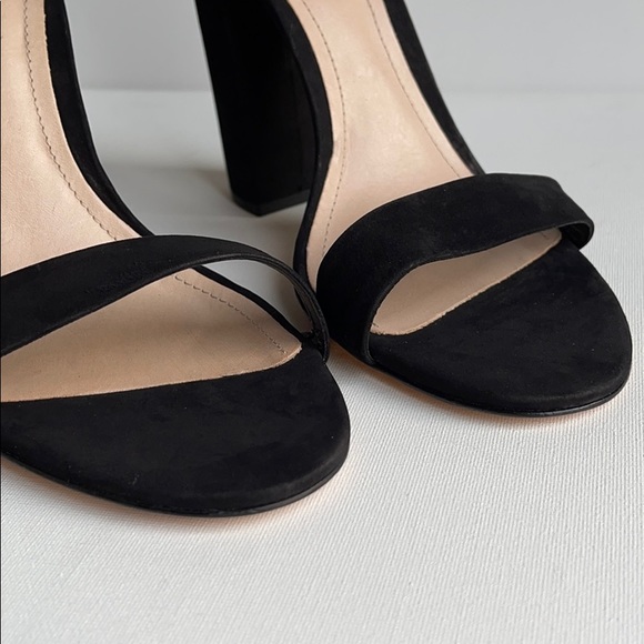 Schutz Enida Black Nubuck Ankle Strap Heels NEW - Picture 2 of 12